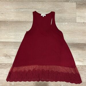 Umgee Ribbed Tunic length Tank Top w/Lace Hem Sz S deep red
